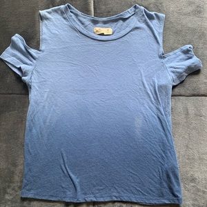 Ombré off shoulder shirt